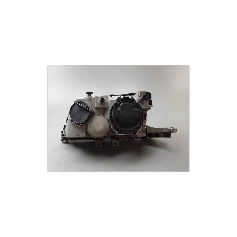 PHARE DROIT MERCEDES C180