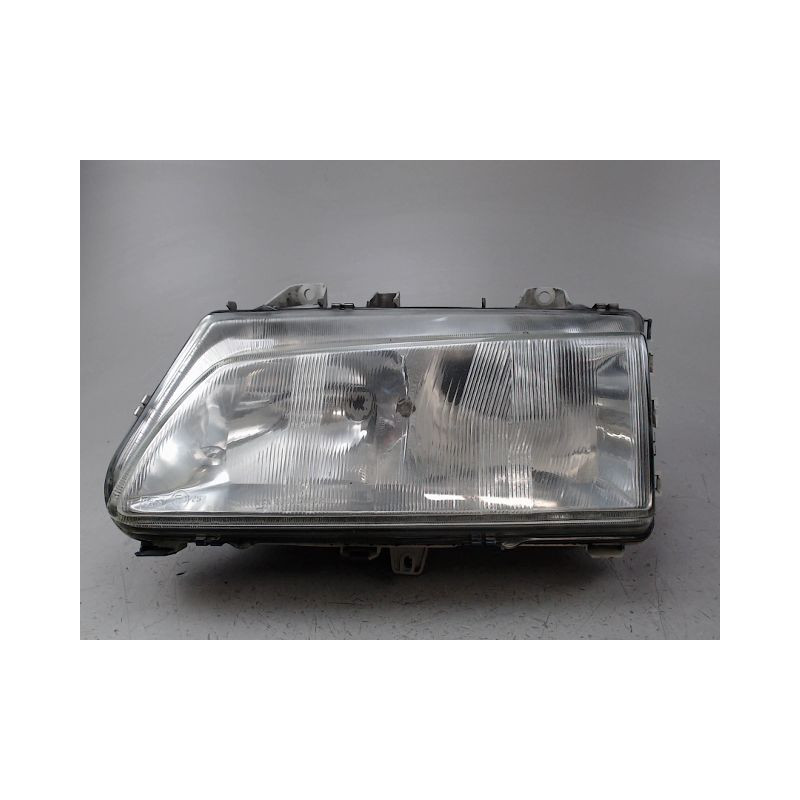 PHARE GAUCHE PEUGEOT 806