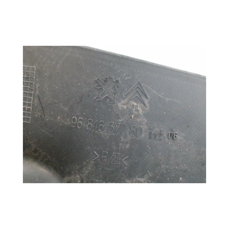 PARE-BOUE ARRIERE GAUCHE PEUGEOT 3008