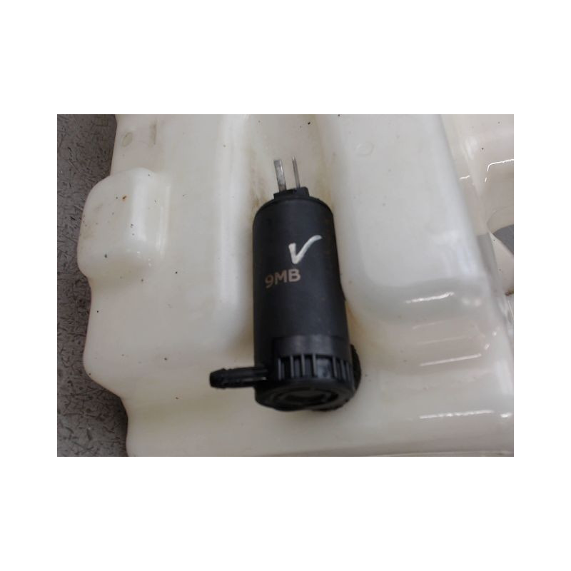 RESERVOIR LAVE-GLACE AVANT FORD TRANSIT