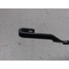 BRAS ESSUIE-GLACE AVANT GAUCHE TOYOTA AURIS