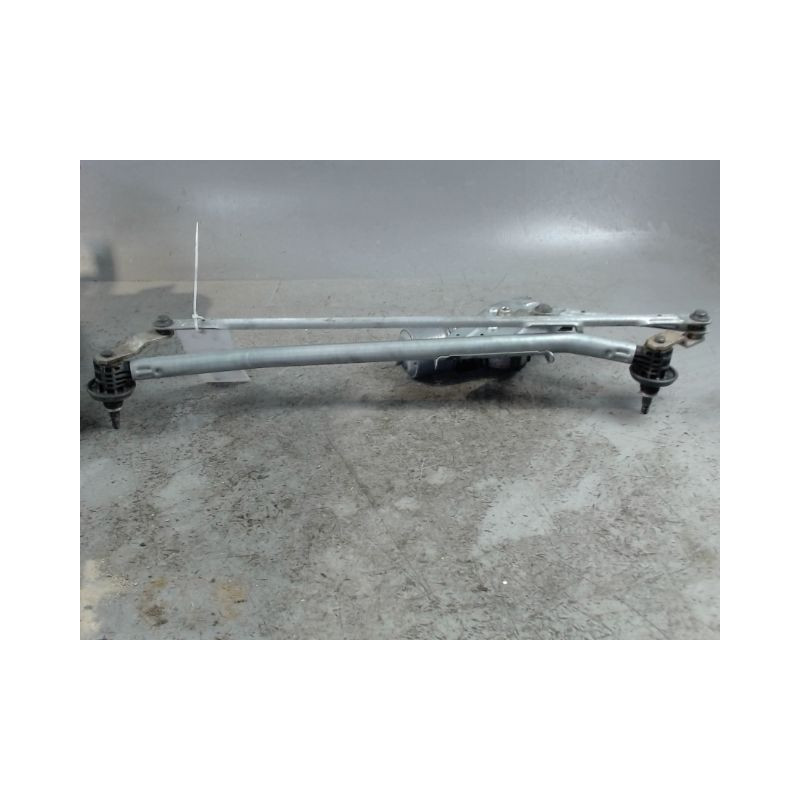 MECANISME ESSUIE-GLACE AVANT DACIA LOGAN
