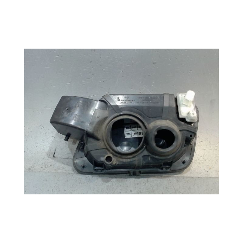 VOLET DE TRAPPE CARBURANT PEUGEOT 3008