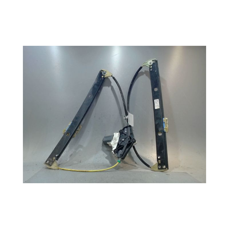 MECANISME+MOTEUR LEVE-GLACE AVANT DROIT AUDI A4