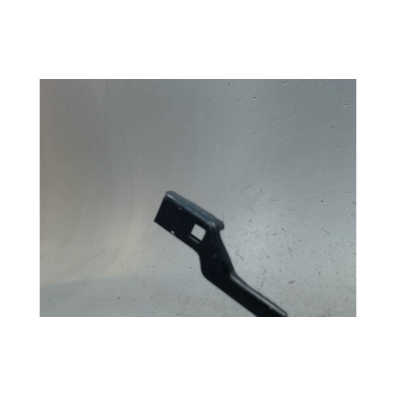 BRAS ESSUIE-GLACE AVANT DROIT FORD FIESTA