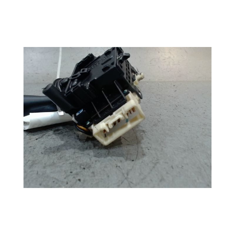 COMMANDE CLIGNOTANT NISSAN PIXO