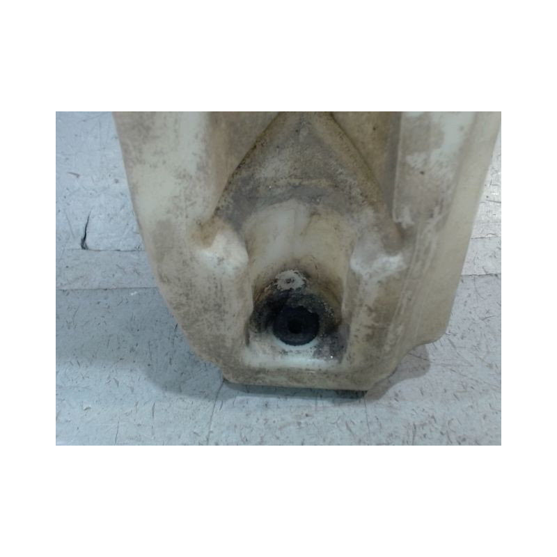 RESERVOIR LAVE-GLACE AVANT FIAT 500
