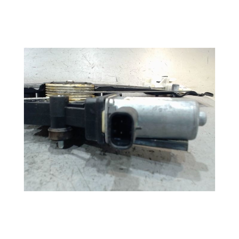 MECANISME+MOTEUR LEVE-GLACE AVANT DROIT FIAT 500