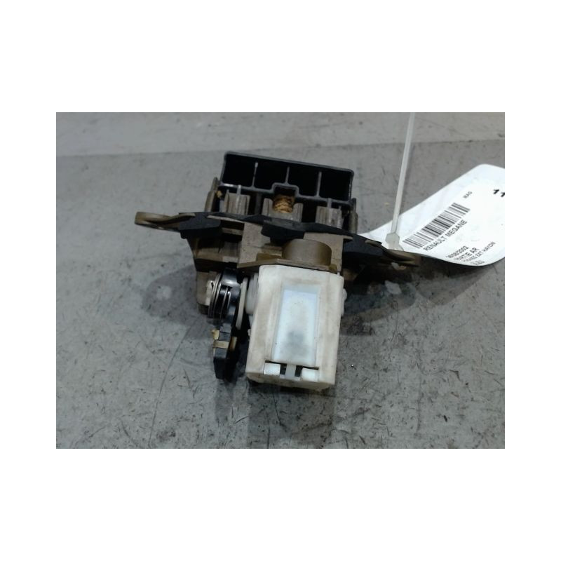 POIGNEE EXTERIEURE HAYON RENAULT MEGANE