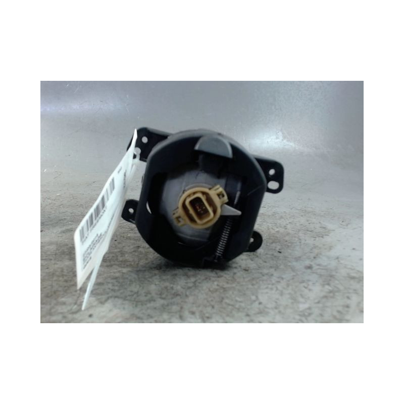 PHARE ANTIBROUILLARD AVANT GAUCHE FIAT FREEMONT