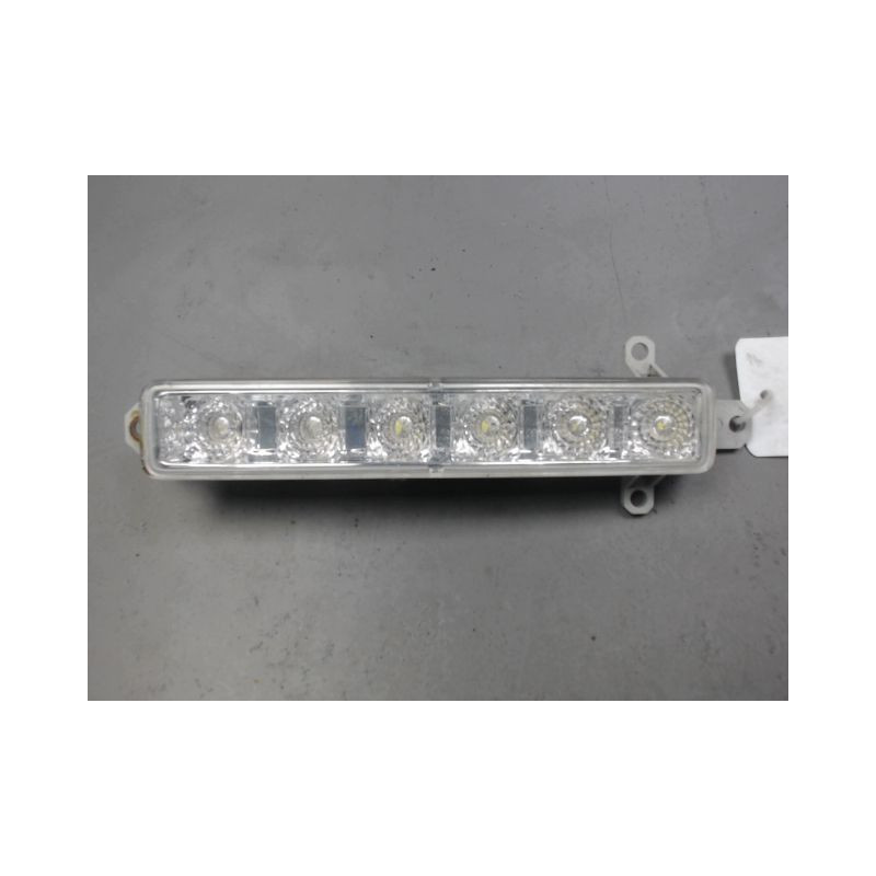 FEUX POSITION DROIT PEUGEOT 107 5P