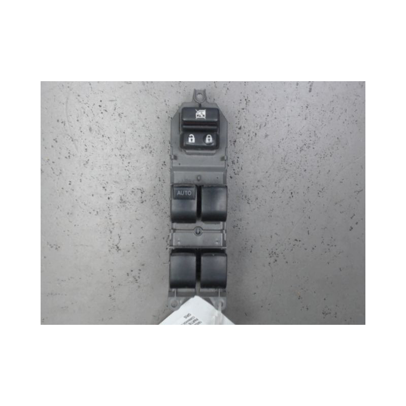 COMMANDE LEVE-GLACE PORTE AVG TOYOTA AURIS