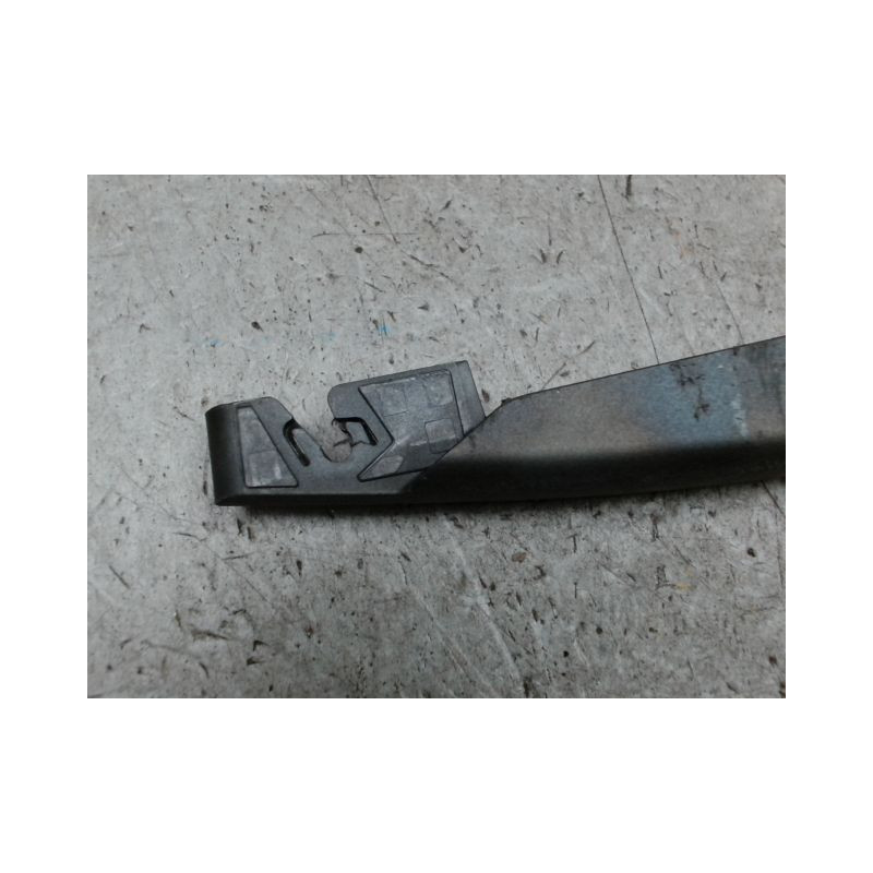 BRAS ESSUIE-GLACE ARRIERE FORD KUGA