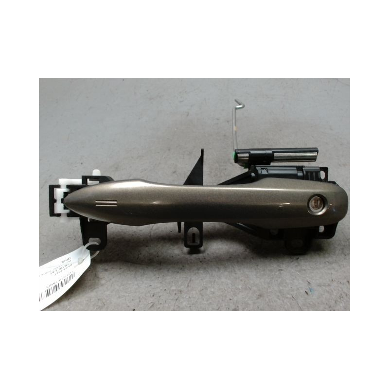 POIGNEE EXTERIEURE PORTE AVANT GAUCHE TOYOTA YARIS