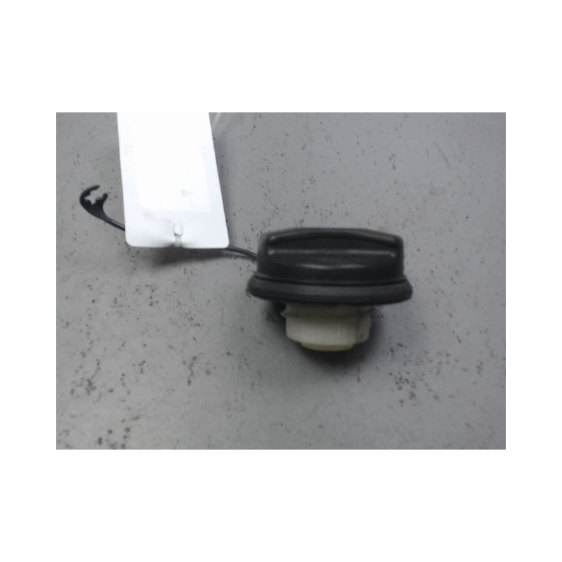 BOUCHON RESERVOIR A CARBURANT OPEL MERIVA