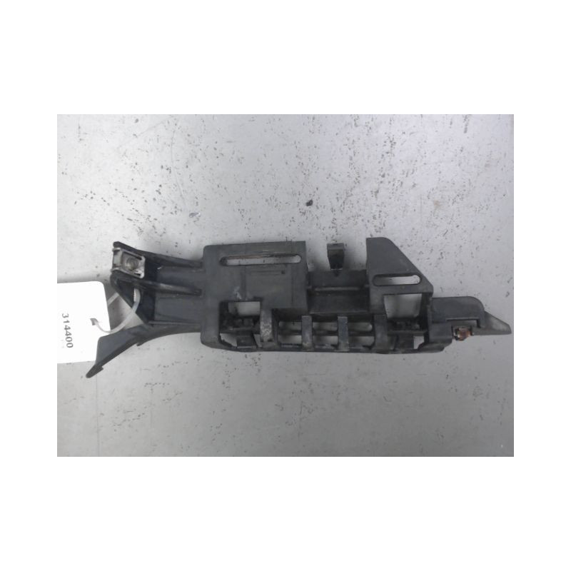 SUPPORT PARE-CHOC AVG PEUGEOT 307 SW 02-05