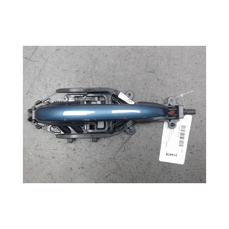 POIGNEE EXTERIEURE PORTE AVANT DROIT FORD FOCUS