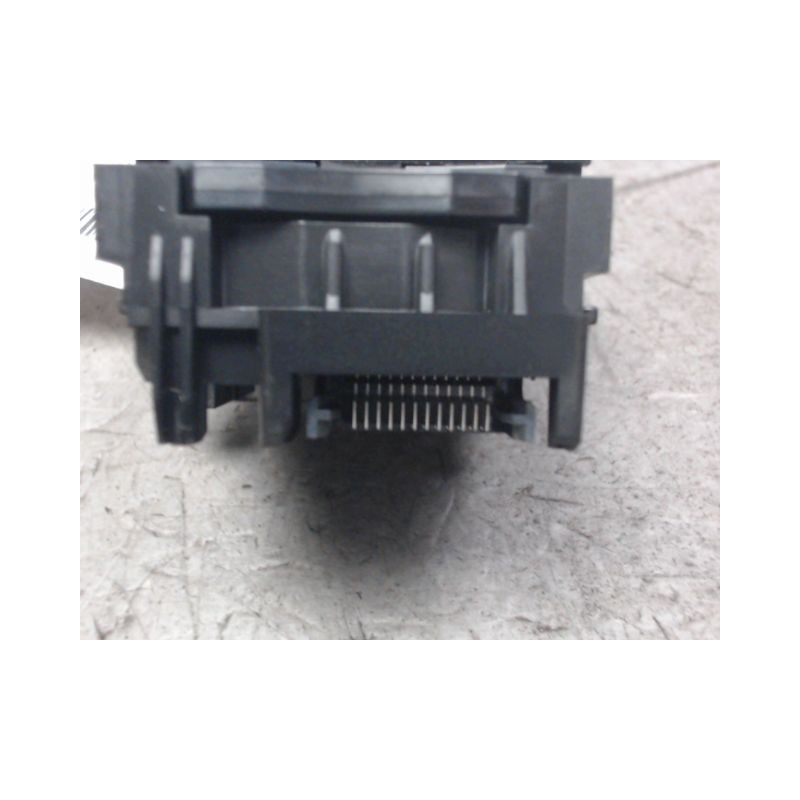 COMMANDE ESSUIE GLACE FORD FOCUS