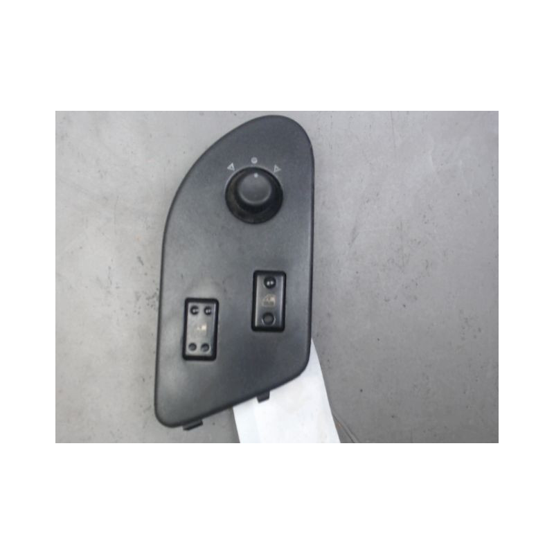 COMMANDE LEVE-GLACE PORTE AVG RENAULT SAFRANE -96