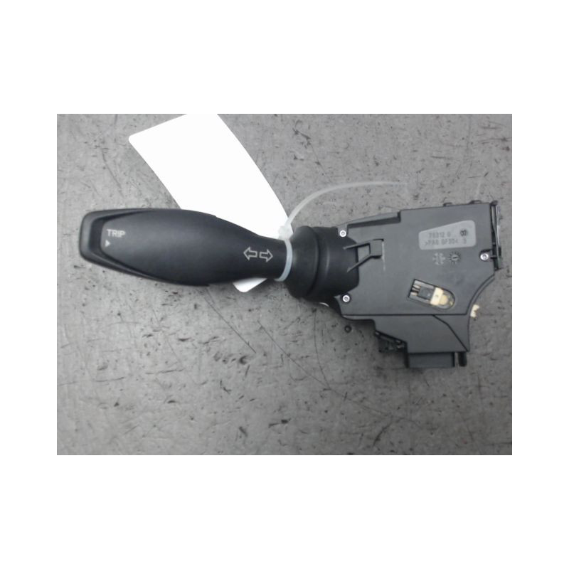 COMMANDE CLIGNOTANT FORD B-MAX