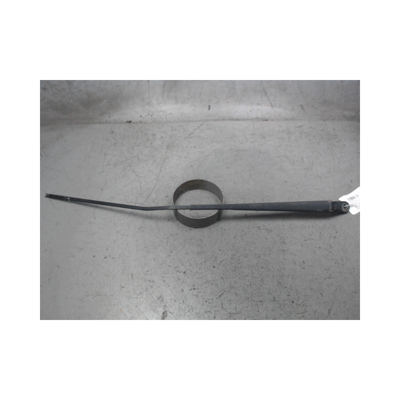 BRAS ESSUIE-GLACE AVANT DROIT RENAULT CLIO III 2009-