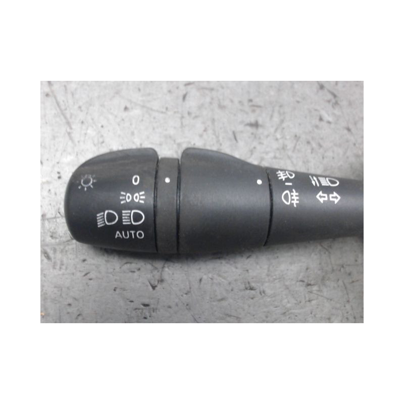 COMMANDE CLIGNOTANT RENAULT CLIO IV 2012-