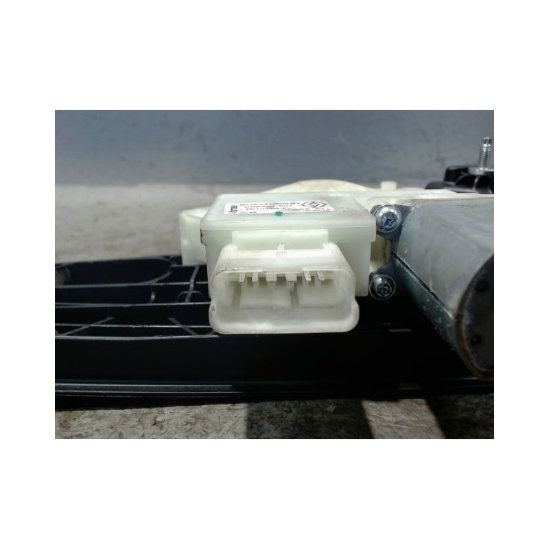 MECANISME+MOTEUR LEVE-GLACE AVANT DROIT RENAULT CAPTUR