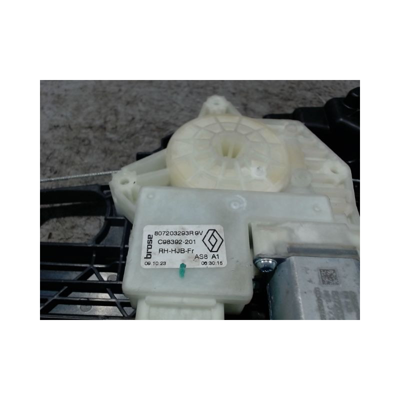 MECANISME+MOTEUR LEVE-GLACE AVANT DROIT RENAULT CAPTUR