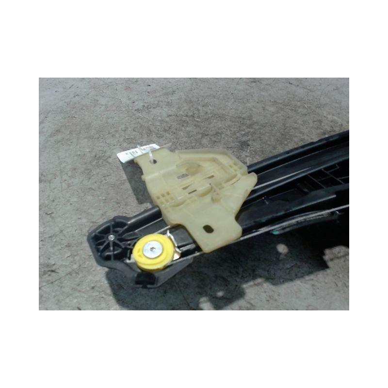 MECANISME+MOTEUR LEVE-GLACE AVANT GAUCHE RENAULT CAPTUR