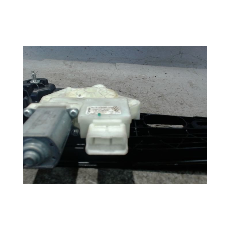 MECANISME+MOTEUR LEVE-GLACE AVANT GAUCHE RENAULT CAPTUR