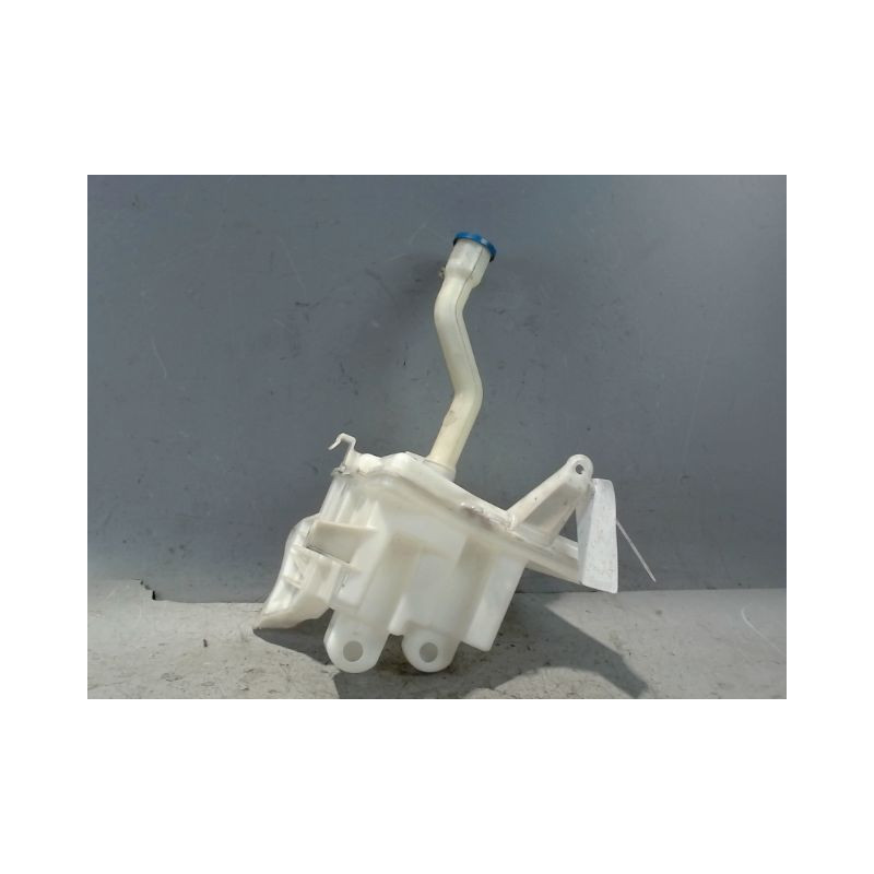 RESERVOIR LAVE-GLACE AVANT TOYOTA AURIS 2007-