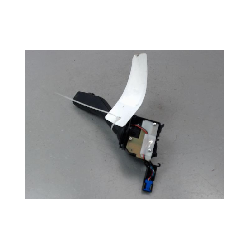 COMMANDE ESSUIE GLACE SEAT LEON II Phase 1 (1P) 2005-2009