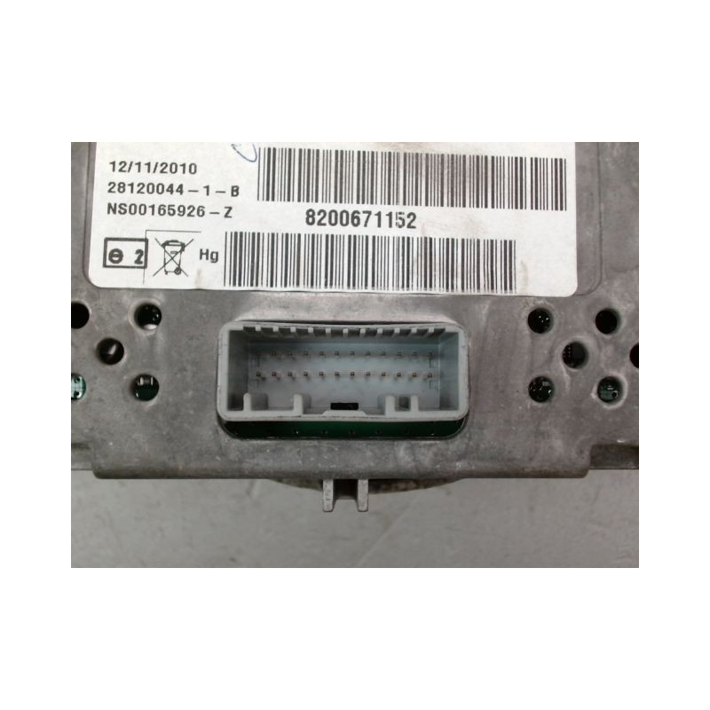 ECRAN GPS RENAULT LATITUDE BERL. 2010-...