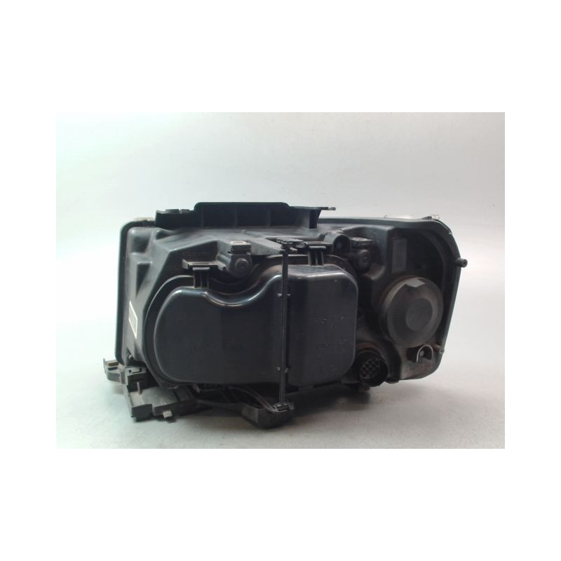 PHARE DROIT LAND ROVER FREELANDER 2007-