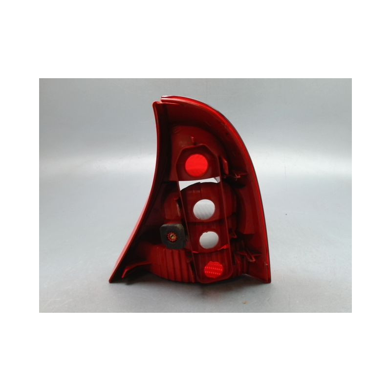 FEU ARRIERE GAUCHE  RENAULT CLIO II Phase 2 2001-2006