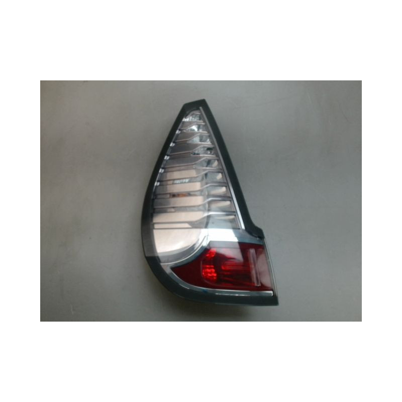FEU ARRIERE GAUCHE  RENAULT MEGANE