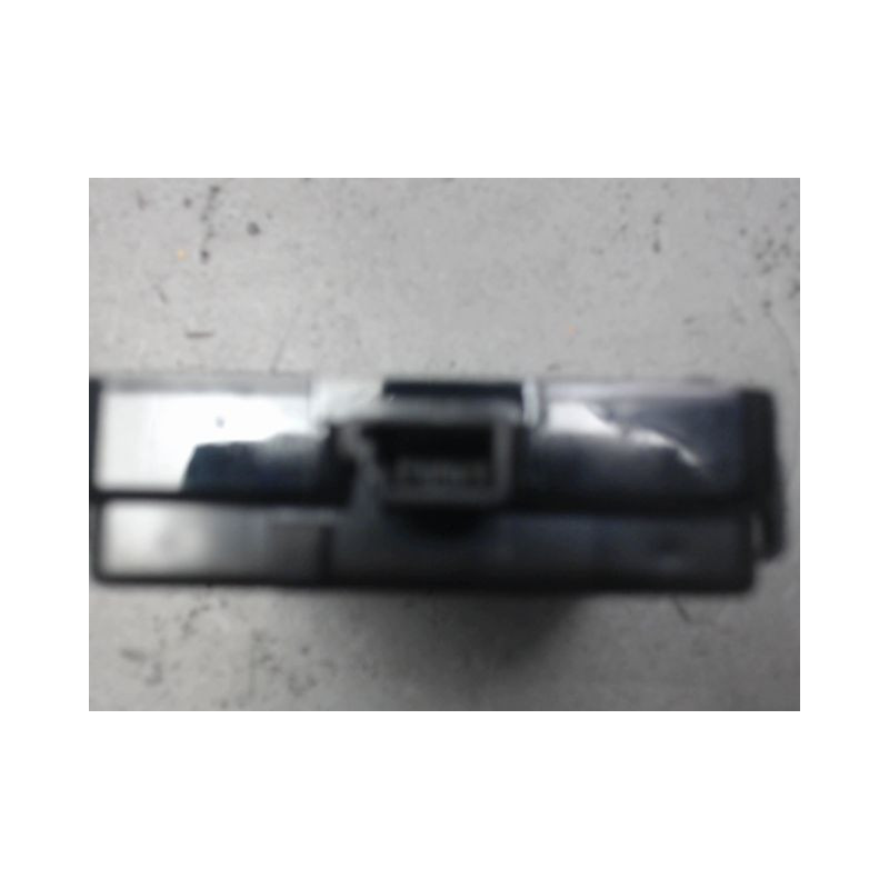 CAPTEUR DE PLUIE MERCEDES CLASSE C BREAK 2001-