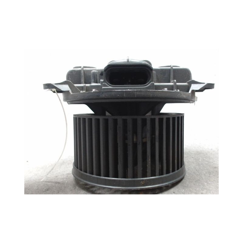 MOTEUR VENTILATEUR CHAUFFAGE RENAULT TRAFIC COMBI L1H1 1000KG 2001-