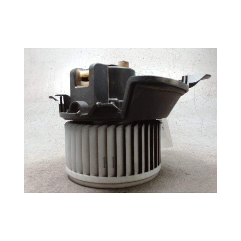 MOTEUR VENTILATEUR CHAUFFAGE FIAT GRANDE PUNTO 2005-