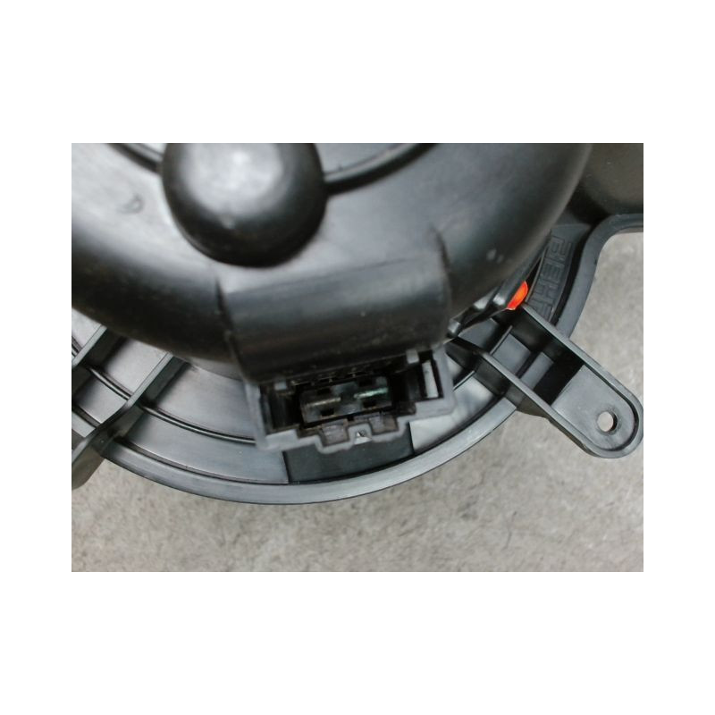 MOTEUR VENTILATEUR CHAUFFAGE PEUGEOT 3008 2009-