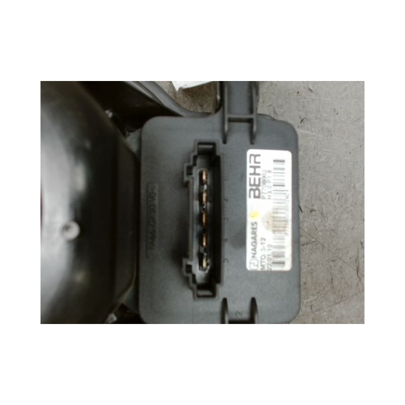 MOTEUR VENTILATEUR CHAUFFAGE PEUGEOT 5008 2009-