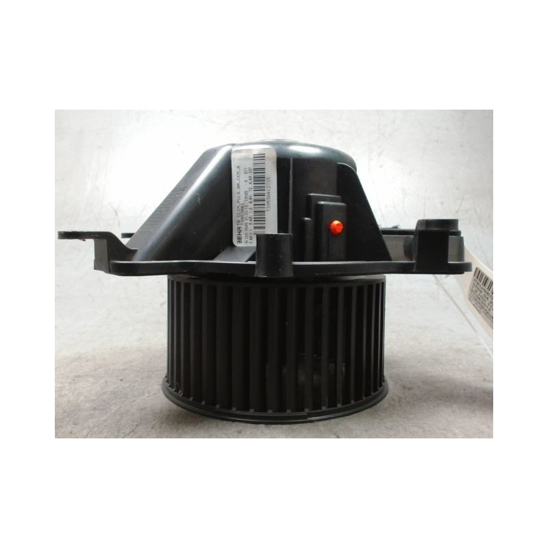 MOTEUR VENTILATEUR CHAUFFAGE PEUGEOT 3008 2009-