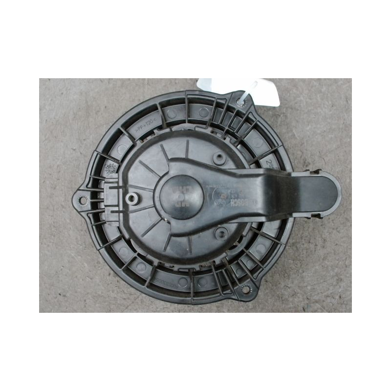 MOTEUR VENTILATEUR CHAUFFAGE KIA CARENS