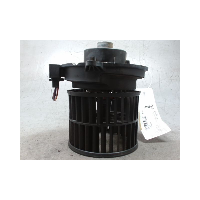MOTEUR VENTILATEUR CHAUFFAGE FORD FUSION 2005-