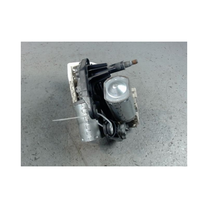 MOTEUR ESSUIE-GLACE ARRIERE RENAULT TRAFIC