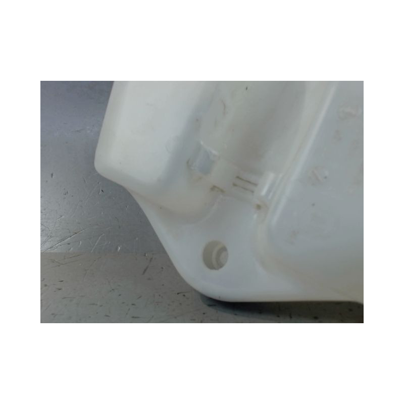 RESERVOIR LAVE-GLACE AVANT CITROEN C8