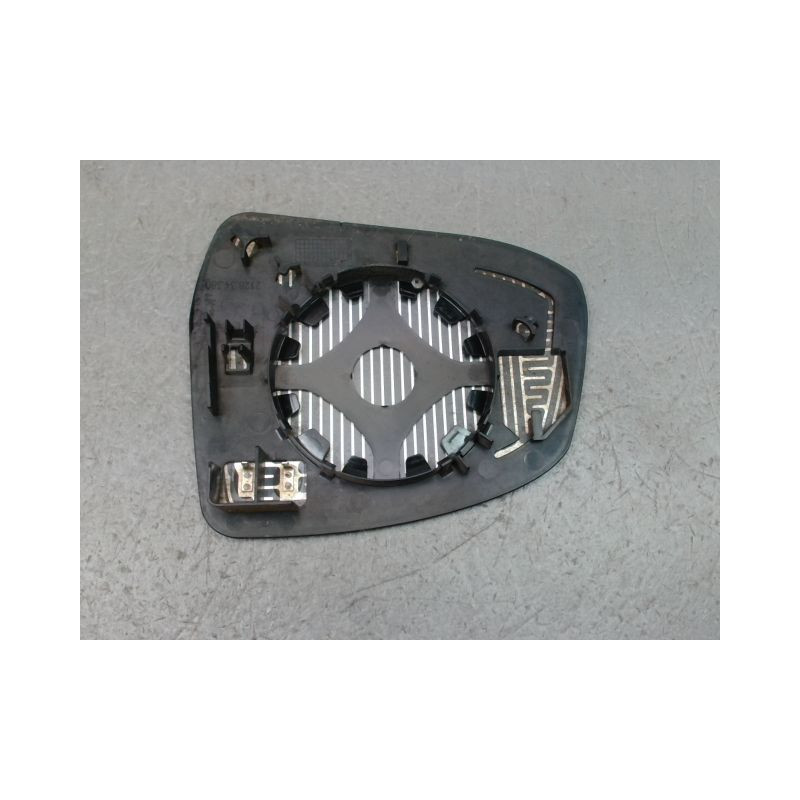 GLACE RETROVISEUR EXT D FORD FOCUS BREAK 2005-