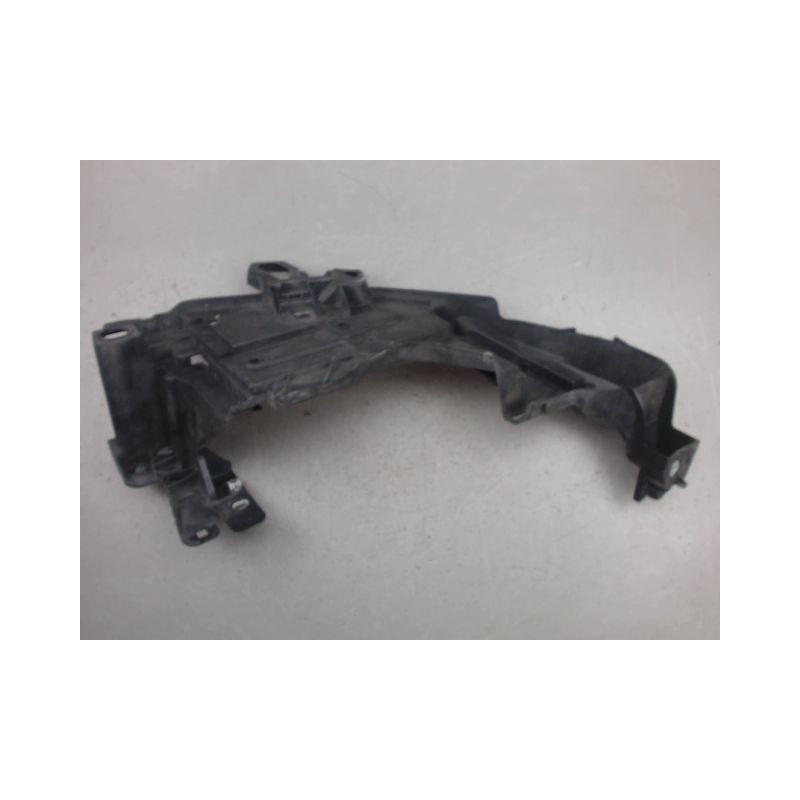 SUPPORT PARE-CHOC AVG RENAULT MEGANE