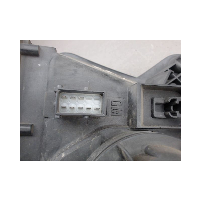 PHARE DROIT OPEL MERIVA