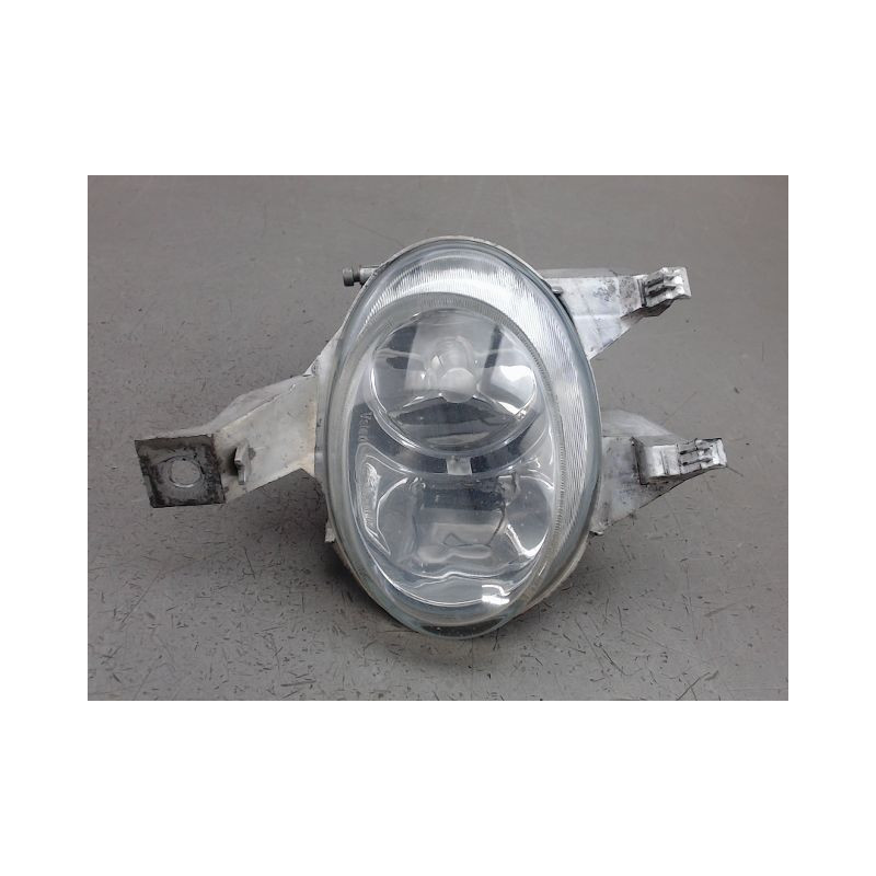 PHARE ANTIBROUILLARD AVANT DROIT PEUGEOT 206